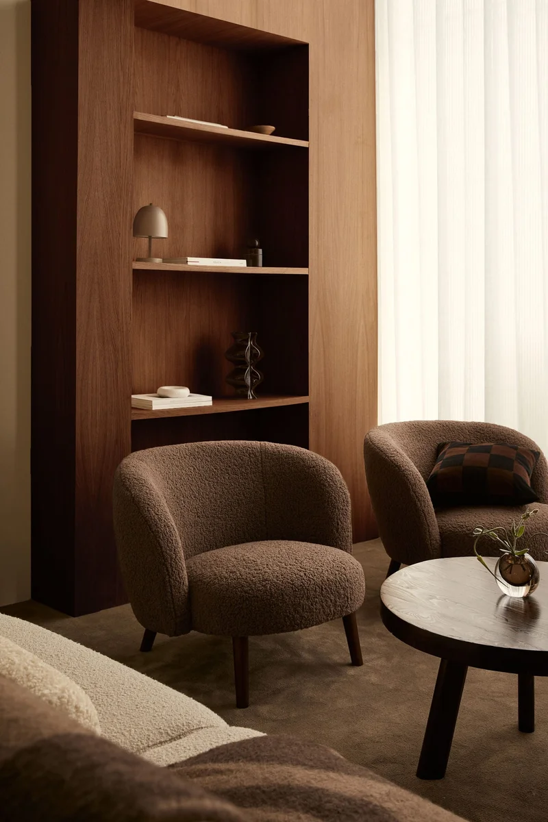 اتش اند ام كرسي استرخاء